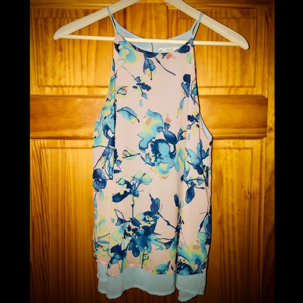 Le Lis Floral Tank
